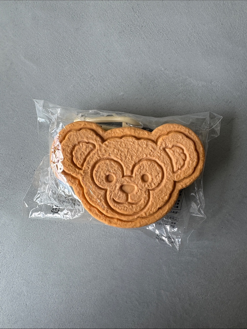 nwt tokyo disney sea duffy ice cream sandwich coin purse bag charm limited ed